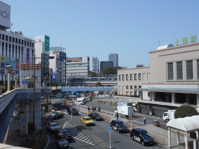 東京都台東区上野でのお洗濯は 洗濯代行しろふわ便へ