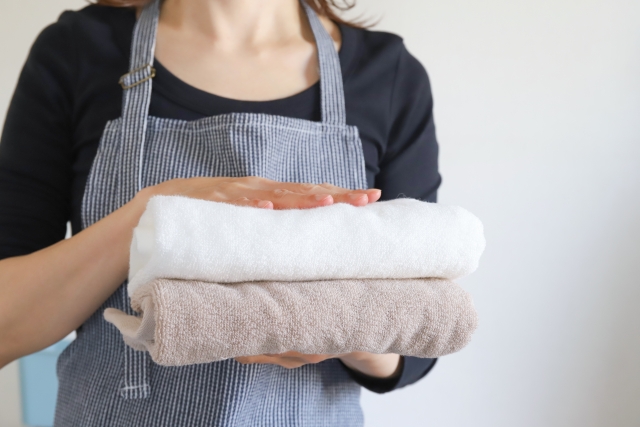 お手入れに疲れたら——洗濯代行サービス「しろふわ便」で手間のない生活へ