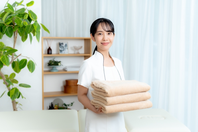 洗濯代行の活用で、リネン業務の時間を解放しよう
