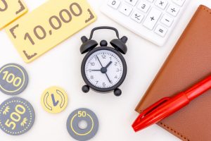 家庭で自分で洗濯した場合のコストと洗濯代行利用の比較
