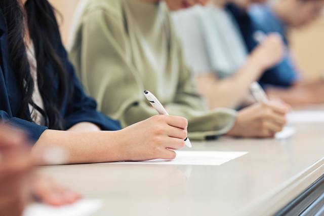 試験の難易度と合格率