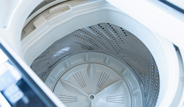 しろふわ便の洗濯は「お湯洗い」で行っております。また、無臭の柔軟剤を使用しています。